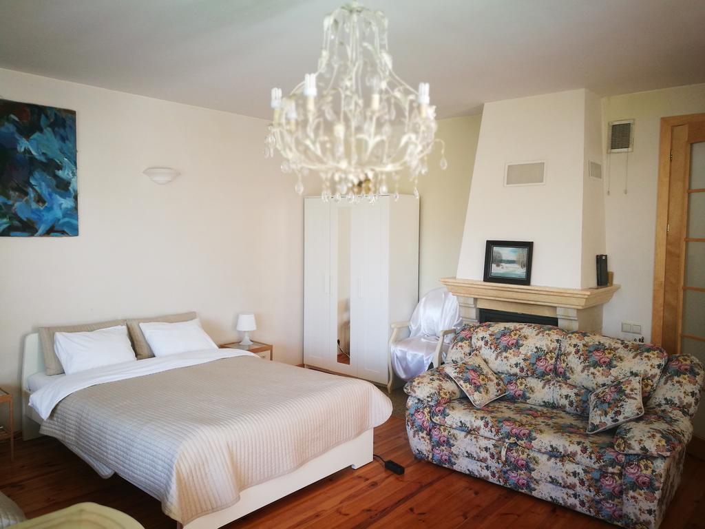 Готель Irena Family House Вільнюс Екстер'єр фото